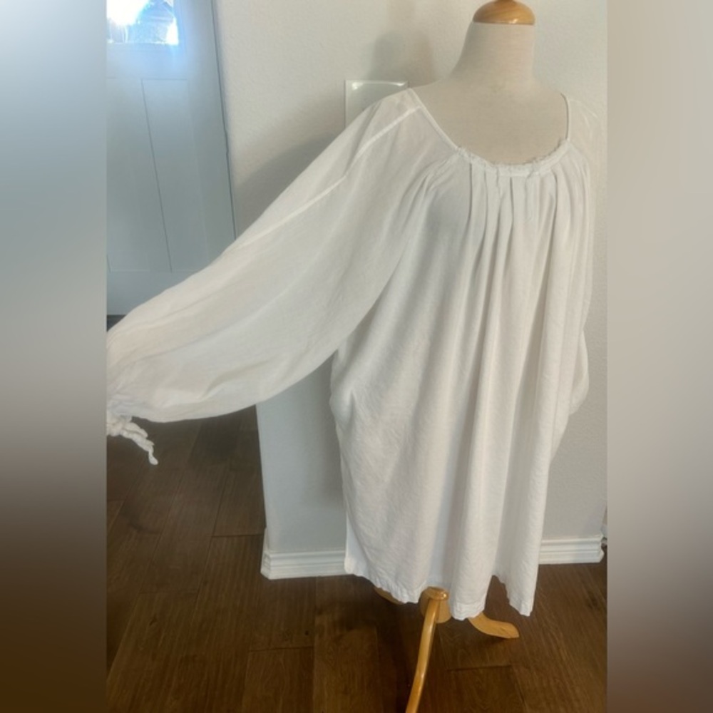 Free People white balloon tie sleeve pleated front distressed dress M/L
